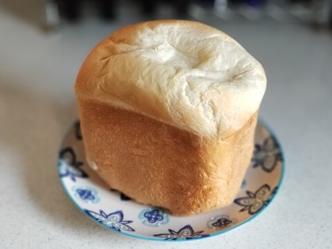 プレーンなシンプル食パン・HB★強力粉比較あり